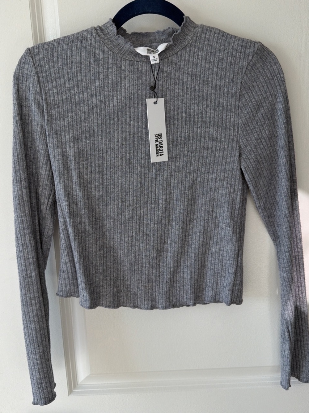 Gray Ribbed Long-Sleeve Top NWT